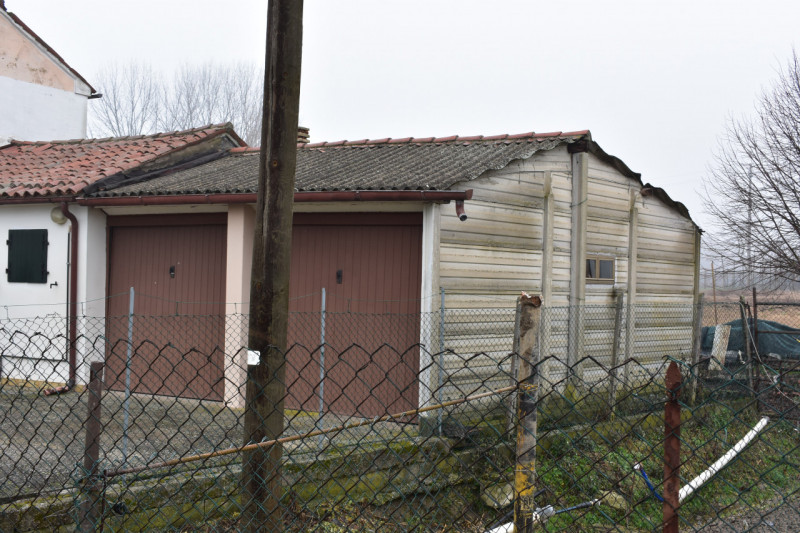 Scopri questa casa singola in esclusiva terratetto situata nelle vicinanze di Terrassa Padovana. ...