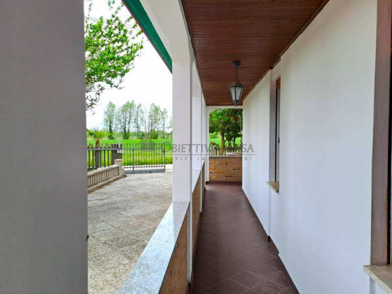 SPS209 - Sant'Angelo di Piove di Sacco - Proponiamo in vendita una porzione di bifamiliare caratt...