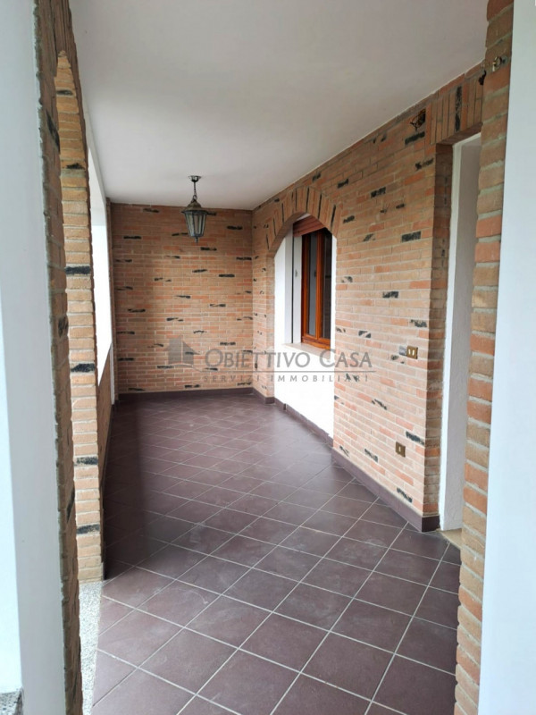 SPS209 - Sant'Angelo di Piove di Sacco - Proponiamo in vendita una porzione di bifamiliare caratt...