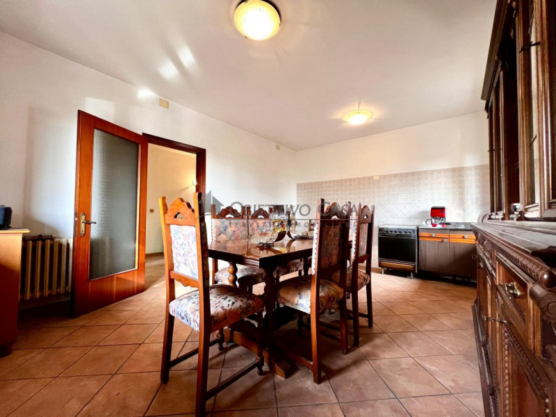 Ampia Porzione di Bifamiliare con 1800mq di Scoperto – Indipendenza e Versatilità 

Se cerchi la ...