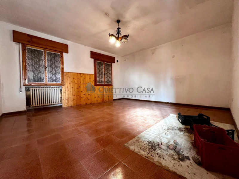 SPS209 - Sant'Angelo di Piove di Sacco - Proponiamo in vendita una porzione di bifamiliare caratt...