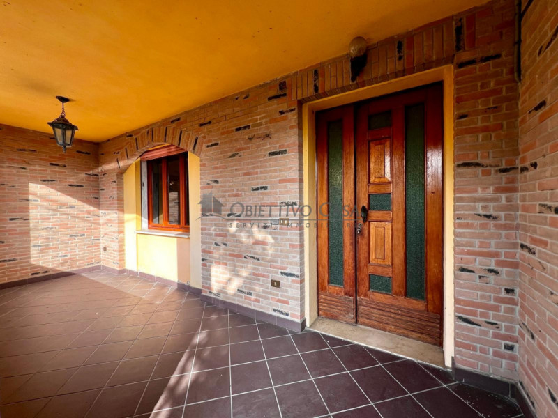 Ampia Porzione di Bifamiliare con 1800mq di Scoperto – Indipendenza e Versatilità 

Se cerchi la ...