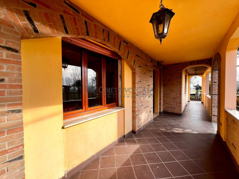 Ampia Porzione di Bifamiliare con 1800mq di Scoperto – Indipendenza e Versatilità 

Se cerchi la ...