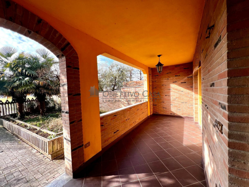 Ampia Porzione di Bifamiliare con 1800mq di Scoperto – Indipendenza e Versatilità 

Se cerchi la ...