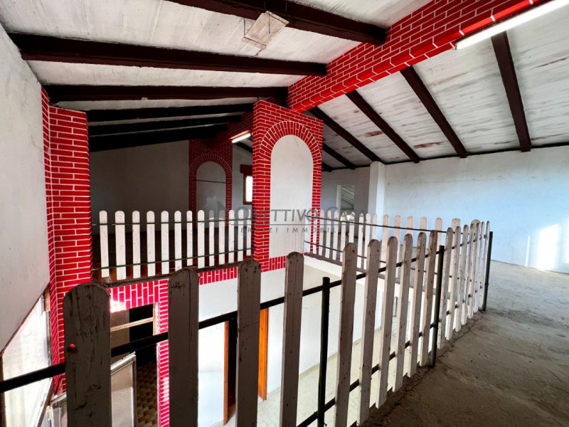 Ampia Porzione di Bifamiliare con 1800mq di Scoperto – Indipendenza e Versatilità 

Se cerchi la ...