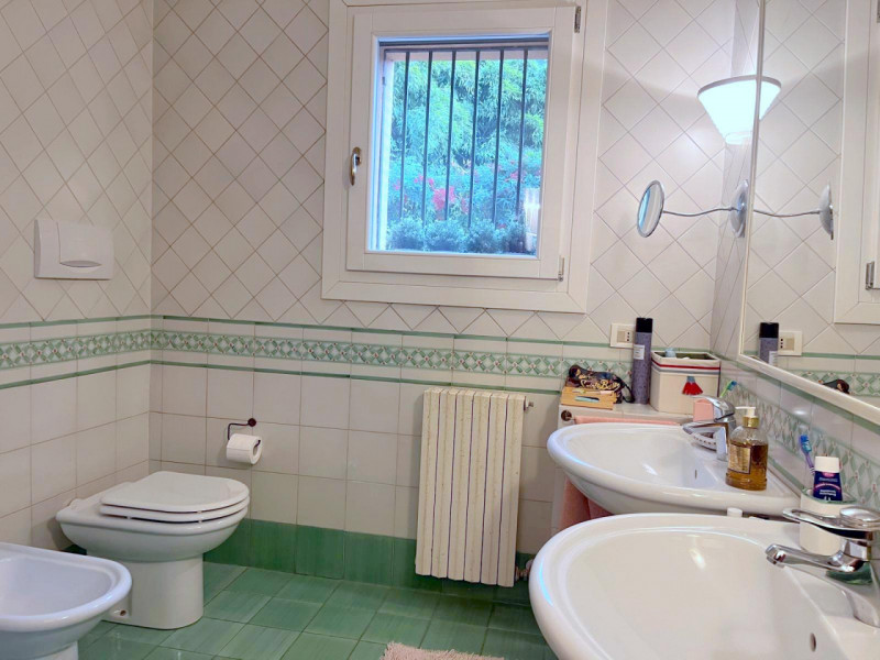 CASA SINGOLA IN CENTRO DI MESTRINO €.435.000 - rif.MG008

Scopri questa splendida casa singola in...