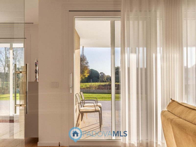 Immobile in esclusiva al Gruppo Padova MLS

Nel cuore del prestigioso quartiere di Borgoricco a P...