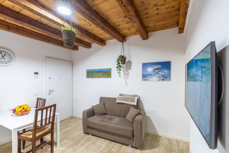 VICENZA CENTRO: in centro storico, all'interno delle mura storiche ma appena al di fuori dalla Z....