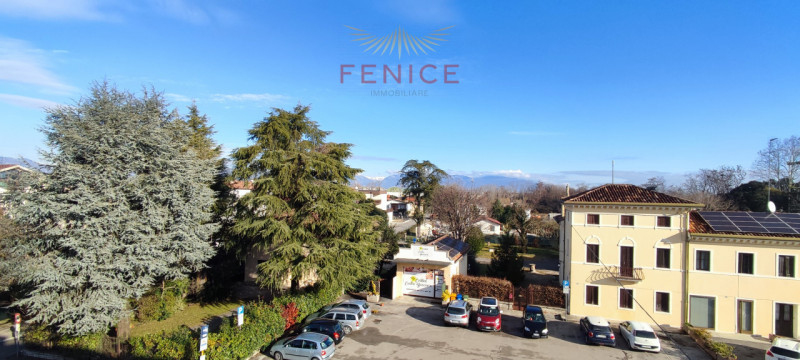 In una delle zone più strategiche e ben collegate del territorio trevigiano, dove quotidianità, s...