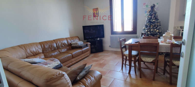 In una delle zone più strategiche e ben collegate del territorio trevigiano, dove quotidianità, s...