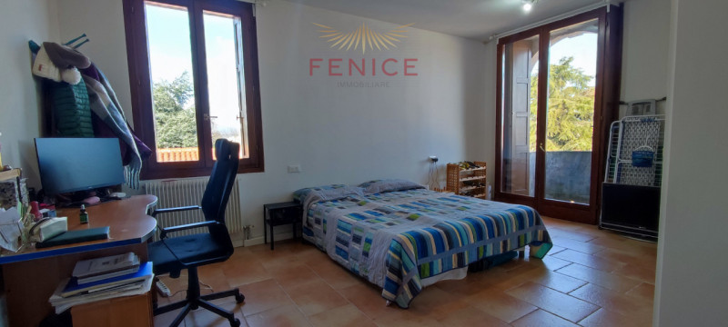 In una delle zone più strategiche e ben collegate del territorio trevigiano, dove quotidianità, s...