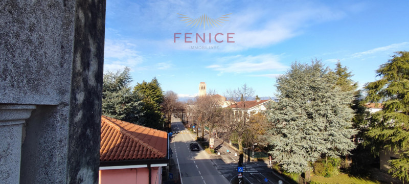 In una delle zone più strategiche e ben collegate del territorio trevigiano, dove quotidianità, s...