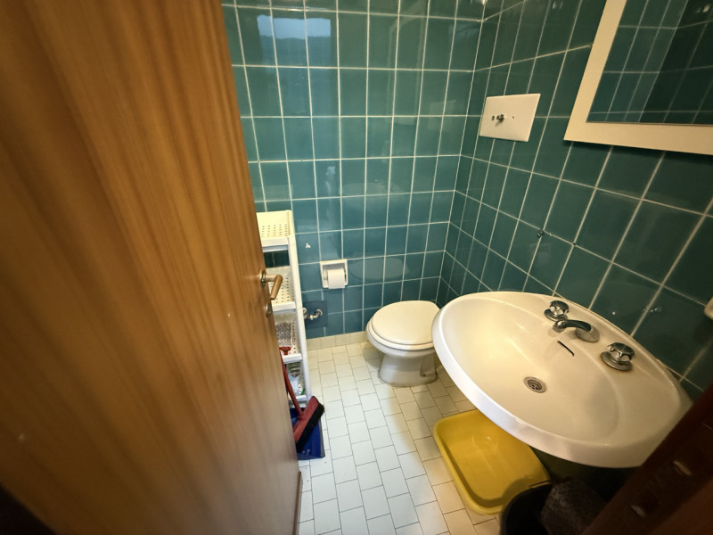 Laterale via Savonarola: Ottima posizione in zona residenziale interna e tranquilla. Contesto con...