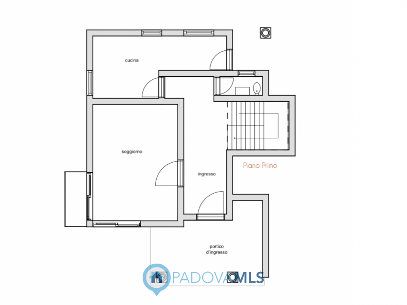 Immobile in esclusiva al Gruppo Padova MLS
Proponiamo mezza bifamiliare Posizionata in un quartie...