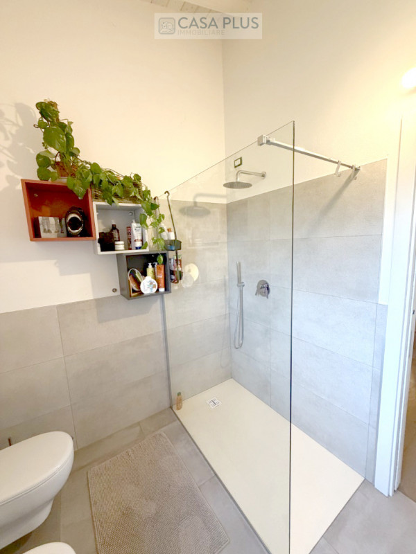 NOSTRA ESCLUSIVA- 
Moderna  casa singola di recente costruzione. 
In tranquilla zona residenziale...