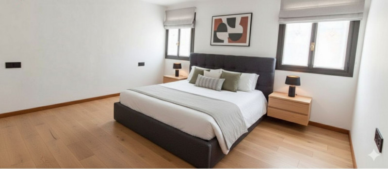 Situato a pochi passi da Porta S. Lucia, in un palazzo ristrutturato negli anni '90, proponiamo i...