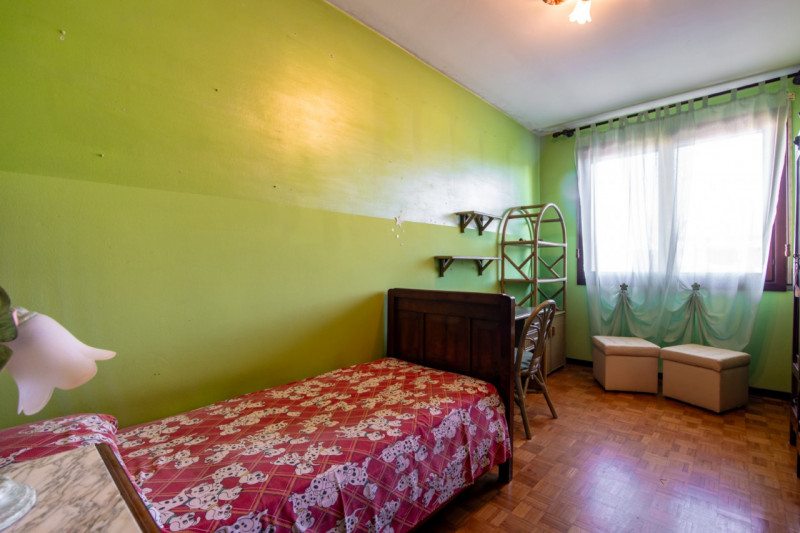 Nella tranquilla e verdeggiante zona di Bosco, nel Comune di Rubano, proponiamo in vendita casa a...