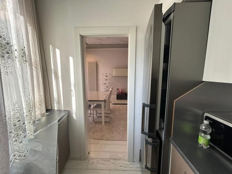 SAN BORTOLO 

Inserito in un quartiere ben abitato della città e comoda ai servizi, vicino al cen...