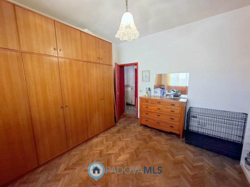 Immobile in esclusiva al Gruppo Padova MLS
PORZIONE DI BIFAMILIARE – MADONNA PELLEGRINA – ULTIMO ...