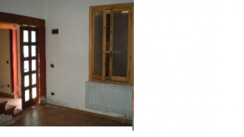 AA TV 26-4

Vendesi all'asta porzione di casa di testa  con orto in data 11 marzo 2026

A 1 km da...