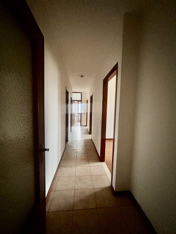 Tencarola di Selvazzano Dentro in posizione centralissima e comoda a tutti i servizi , Nicoletta ...