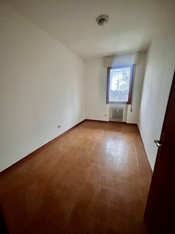 Tencarola di Selvazzano Dentro in posizione centralissima e comoda a tutti i servizi , Nicoletta ...