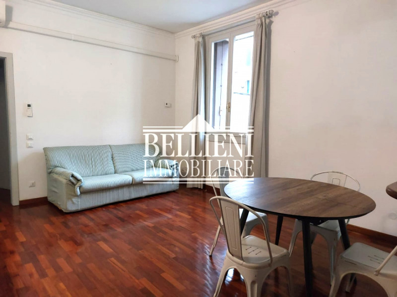 CENTRO STORICO: Nel cuore del centro storico, all’interno di un contesto signorile, proponiamo ra...