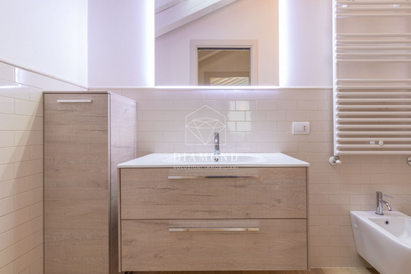 DISPONIBILE DA SUBITO.

Falzè di Trevignano: appartamento disposto su due livelli, al piano terra...