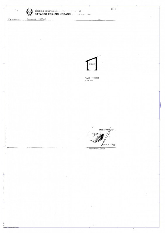 Nel pieno centro di Teolo, lungo una delle principali arterie del paese, proponiamo in vendita un...