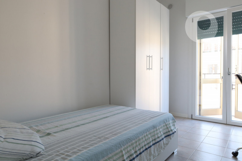 ARACELI

Inserito in un quartiere residenziale, zona ben abitata e molto tranquilla. L'appartamen...