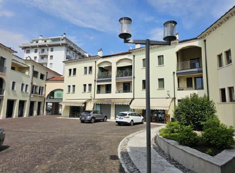 Rif. A.A.286-24

Vendita all'asta - negozio al piano terra in data 11 marzo 2026

Descrizione: tr...