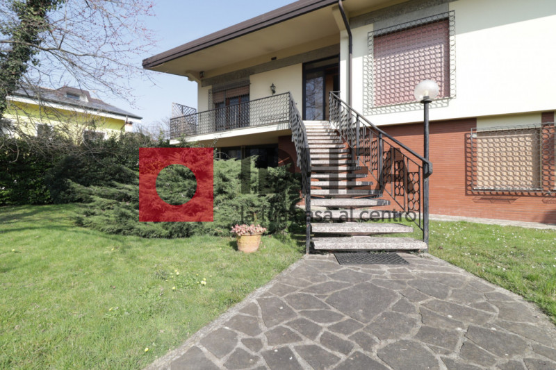 MONIGO-TREVISO
"RIF:APM1"

L'agenzia immobiliare Idhea di Villorba ha il piacere di presentarvi q...