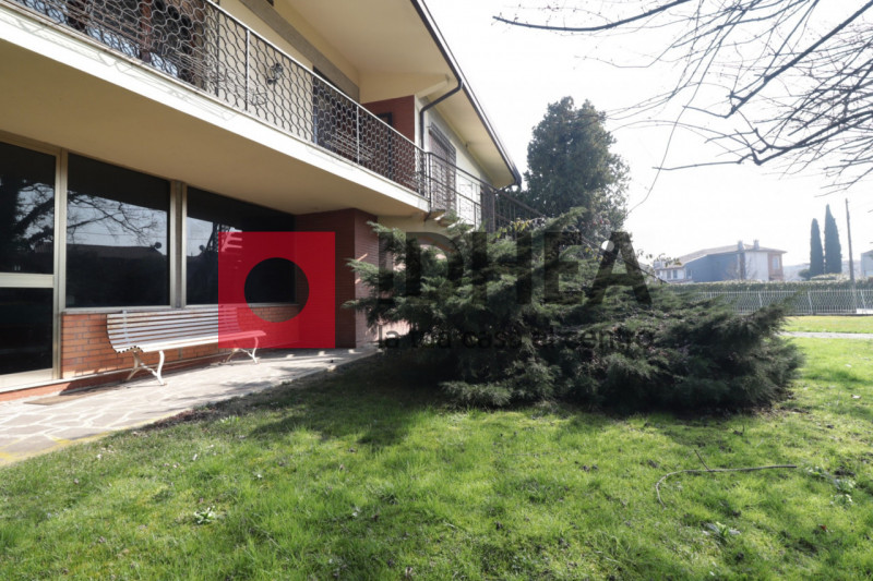 MONIGO-TREVISO
"RIF:APM1"

L'agenzia immobiliare Idhea di Villorba ha il piacere di presentarvi q...