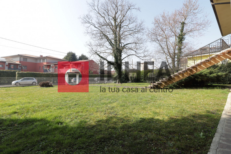 MONIGO-TREVISO
"RIF:APM1"

L'agenzia immobiliare Idhea di Villorba ha il piacere di presentarvi q...