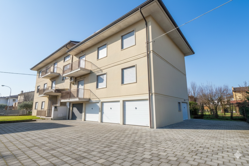 Altavilla Vicentina, posizione interna e tranquilla in piccolo contesto di sole 5 unità proponiam...