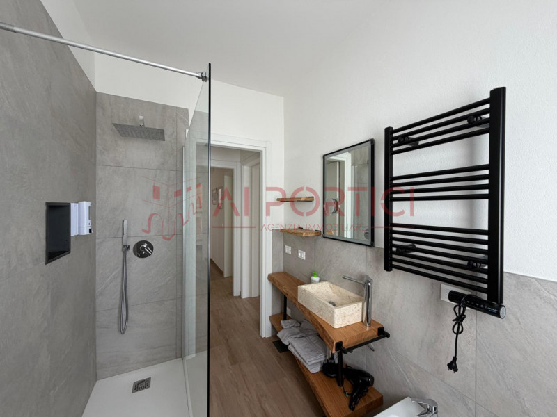 PIOVE DI SACCO – APPARTAMENTO A due passi dal centro storico, proponiamo in locazione appartament...