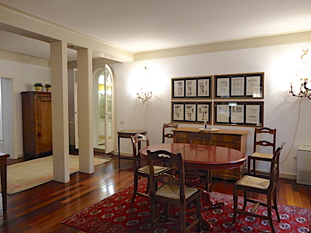 In una splendida posizione nella città, a pochi passi da Piazza dei Signori e comodo al parcheggi...