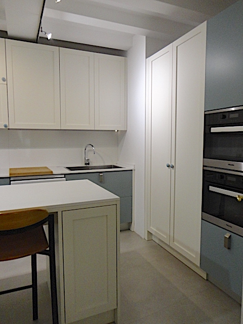 In una splendida posizione nella città, a pochi passi da Piazza dei Signori e comodo al parcheggi...