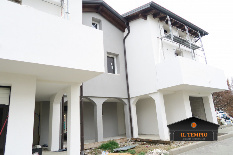 Bellissime villette a schiera terra-cielo, situate in una tranquilla zona residenziale di Bolzano...