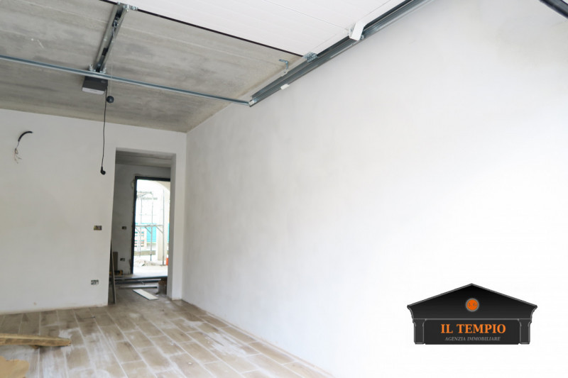 Bellissime villette a schiera terra-cielo, situate in una tranquilla zona residenziale di Bolzano...