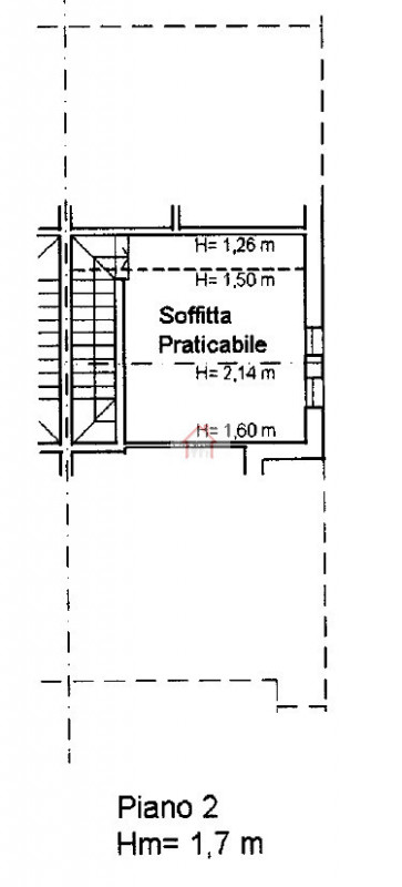Proponiamo in vendita un'accogliente casa a schiera di testa situata nella tranquilla zona di Cus...