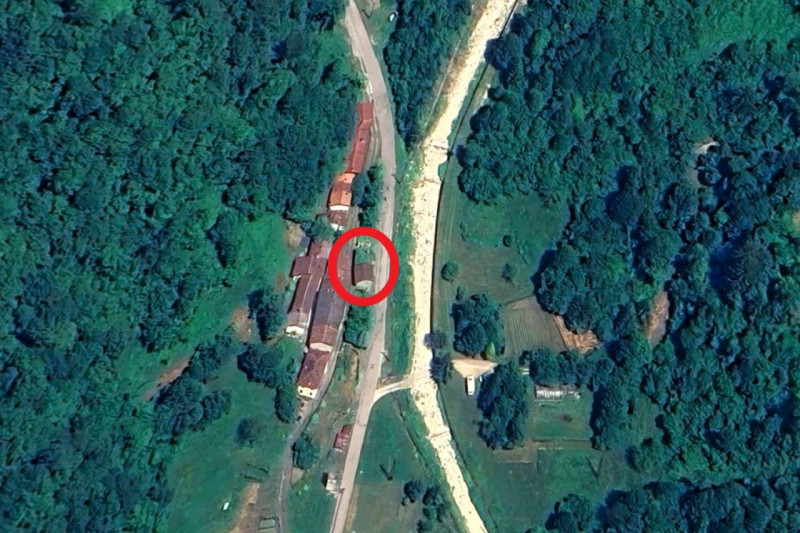 Quest’immobile viene venduto tramite asta online.

Terreno con rudere sito ad Arsiero (VI), contr...