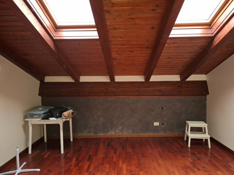 1. Qualità della vita: natura, quiete e paesaggio
Villa di Fimon è immersa nel verde dei Colli Be...