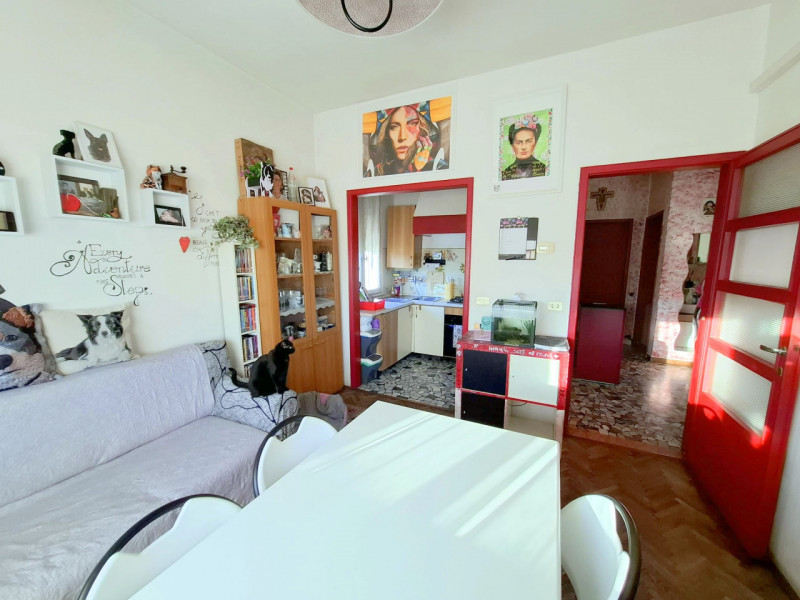 Porzione di bifamiliare indipendente a Padova – Madonna Pellegrina 

In zona Madonna Pellegrina  ...