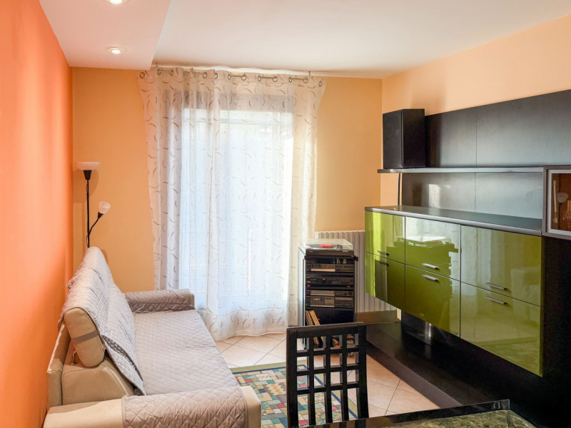 (PER INFO VITTORIO 3517343301) In vendita a Piombino Dese proponiamo un elegante appartamento tri...