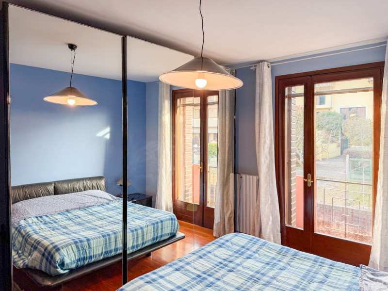 (PER INFO VITTORIO 3517343301) In vendita a Piombino Dese proponiamo un elegante appartamento tri...