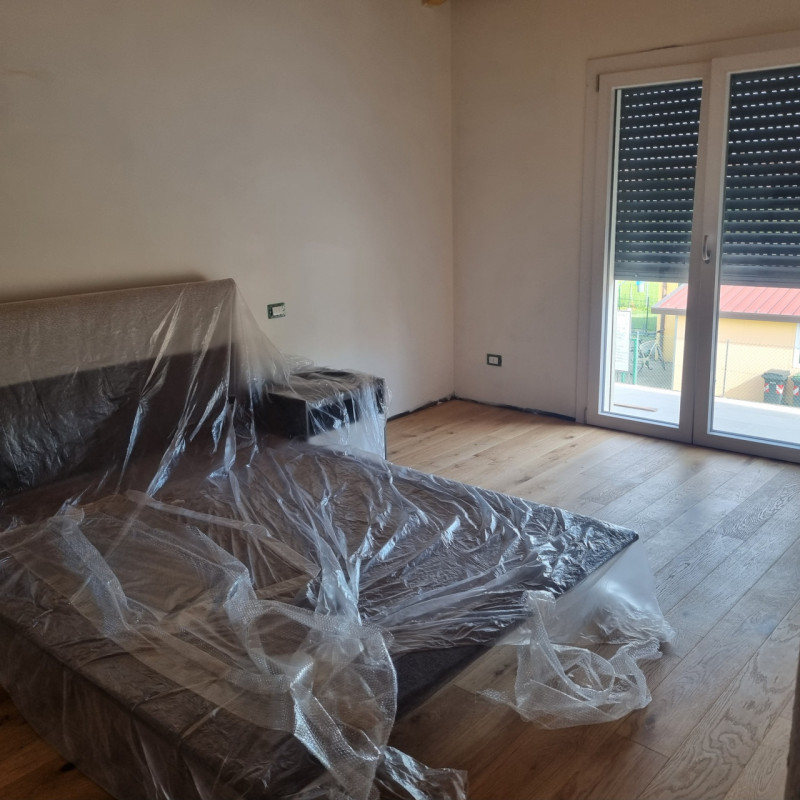 SALBORO - Nelle vicinanze del centro città, comodo alle tangenziali sorge bellissima soluzione si...