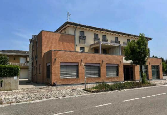 Rif. A.A.290-241

Vendita all'asta - pizzeria in data 13 marzo 2026

Descrizione: trattasi di un'...