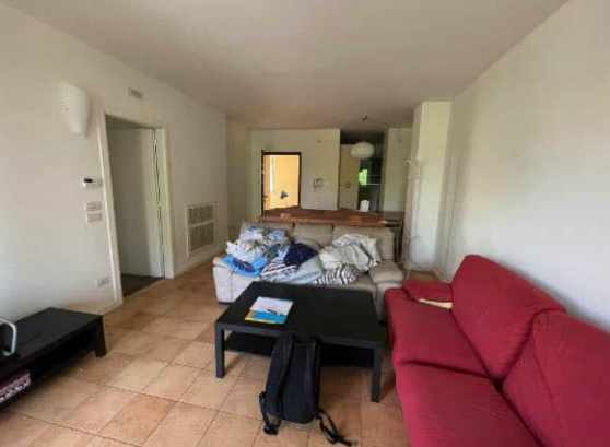 Rif. A.A.290-242

Vendita all'asta - appartamento al 1° piano in data 13 marzo 2026

Descrizione:...