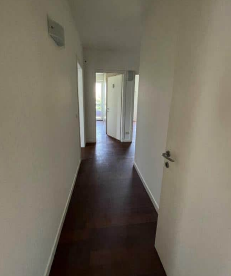 Rif. A.A.290-242

Vendita all'asta - appartamento al 1° piano in data 13 marzo 2026

Descrizione:...